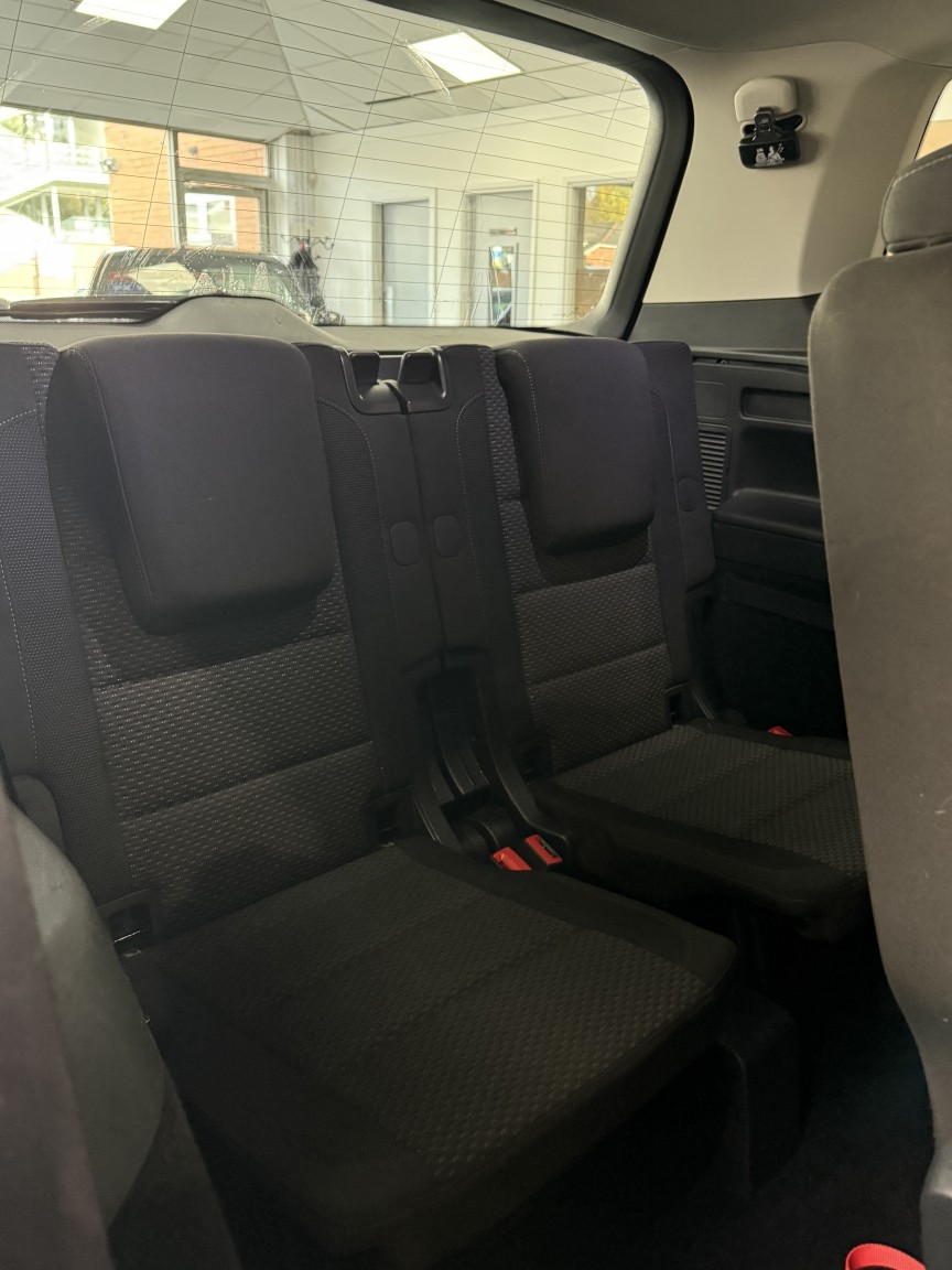 Used Volkswagen Touran 2016 for sale - 76391486: Photo 31