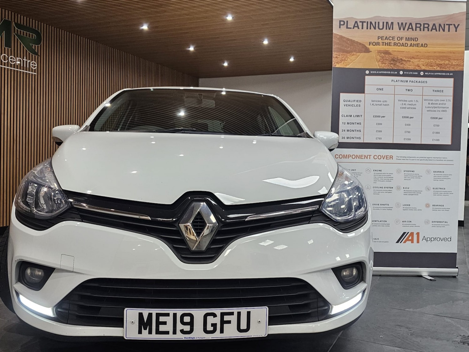 Used Renault Clio 2019 for sale - 76924503: Photo 13