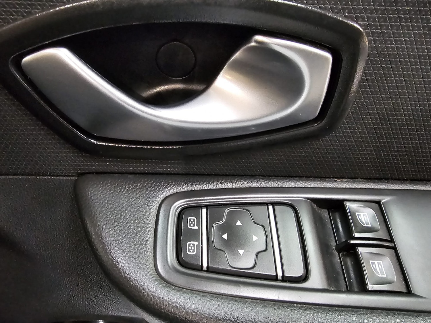 Used Renault Clio 2019 for sale - 76924503: Photo 22