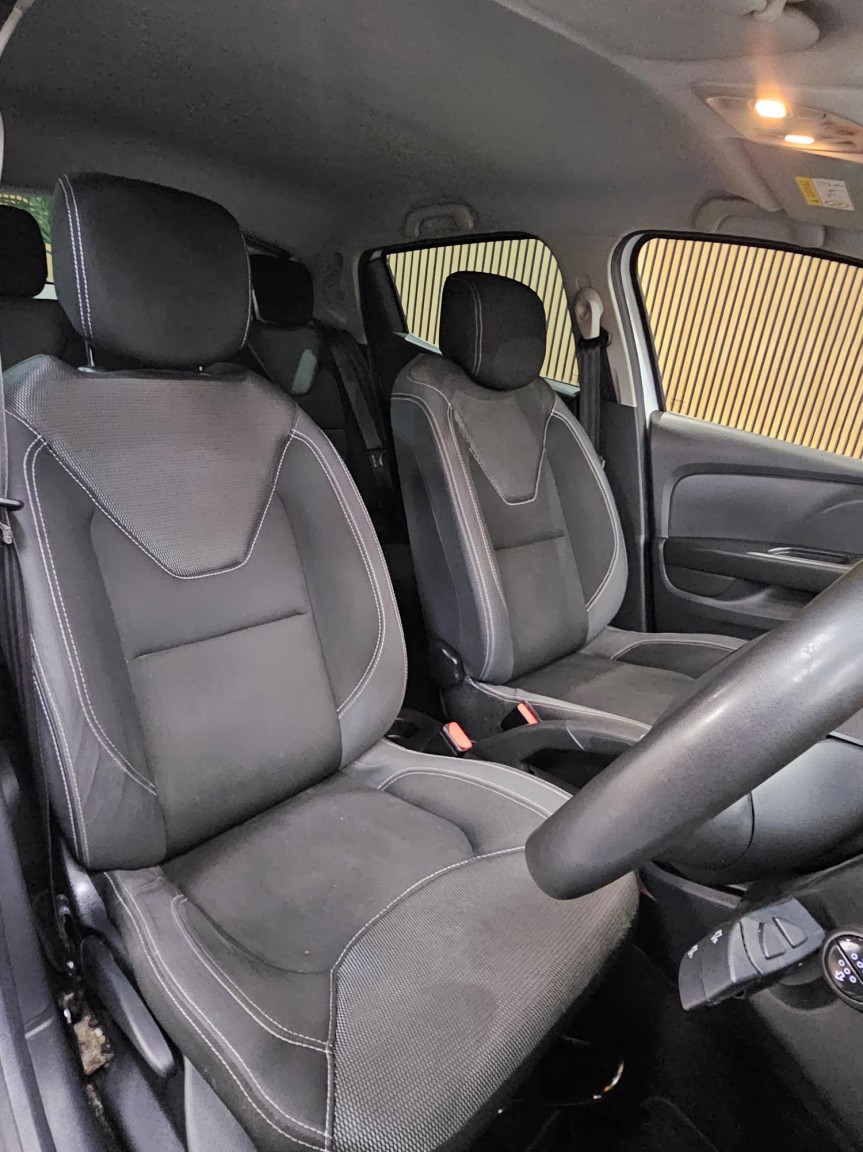 Used Renault Clio 2019 for sale - 76924503: Photo 23