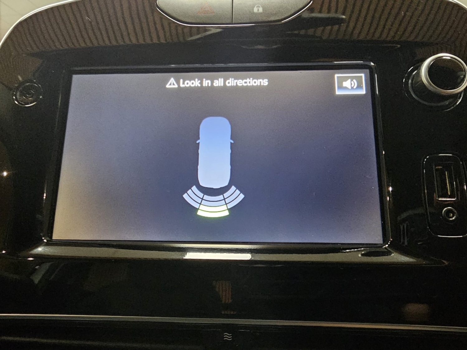 Used Renault Clio 2019 for sale - 76924503: Photo 30