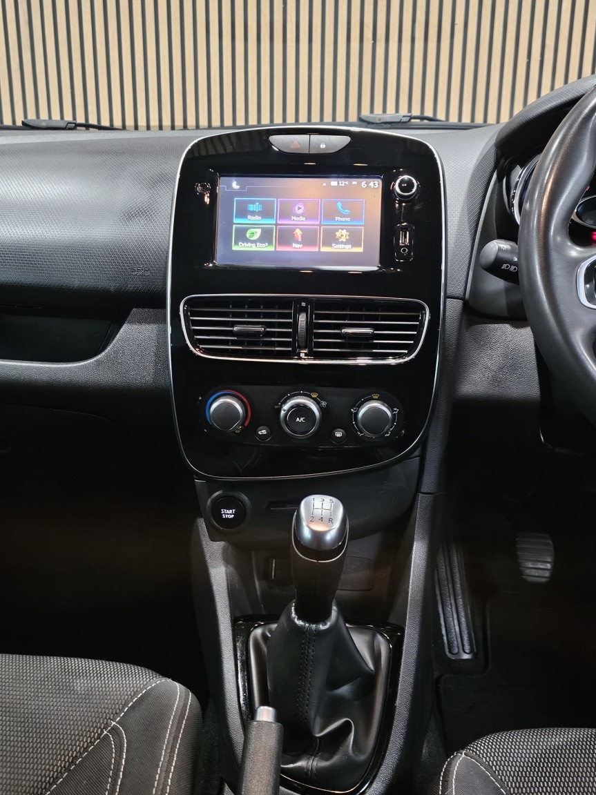 Used Renault Clio 2019 for sale - 76924503: Photo 33