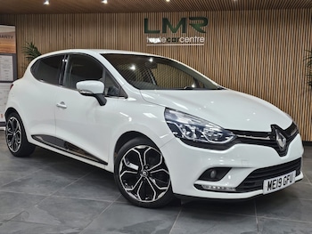 Used Renault Clio 2019 for sale - 76924503: Photo