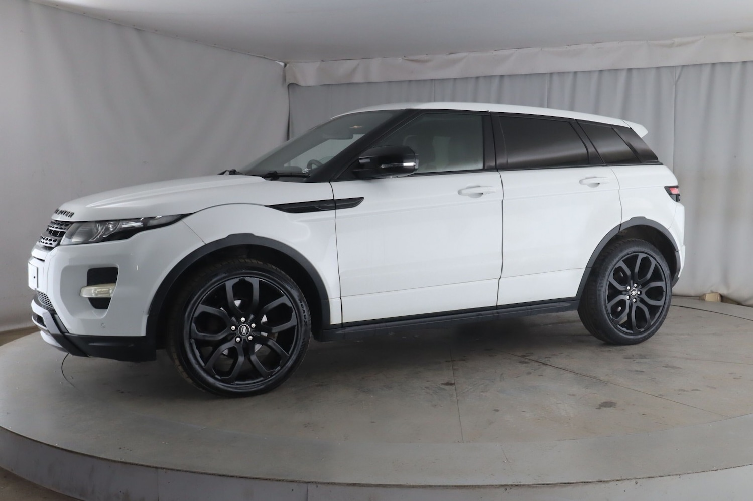Used Land Rover Range Rover Evoque 2012 for sale - 76391460: Photo 4