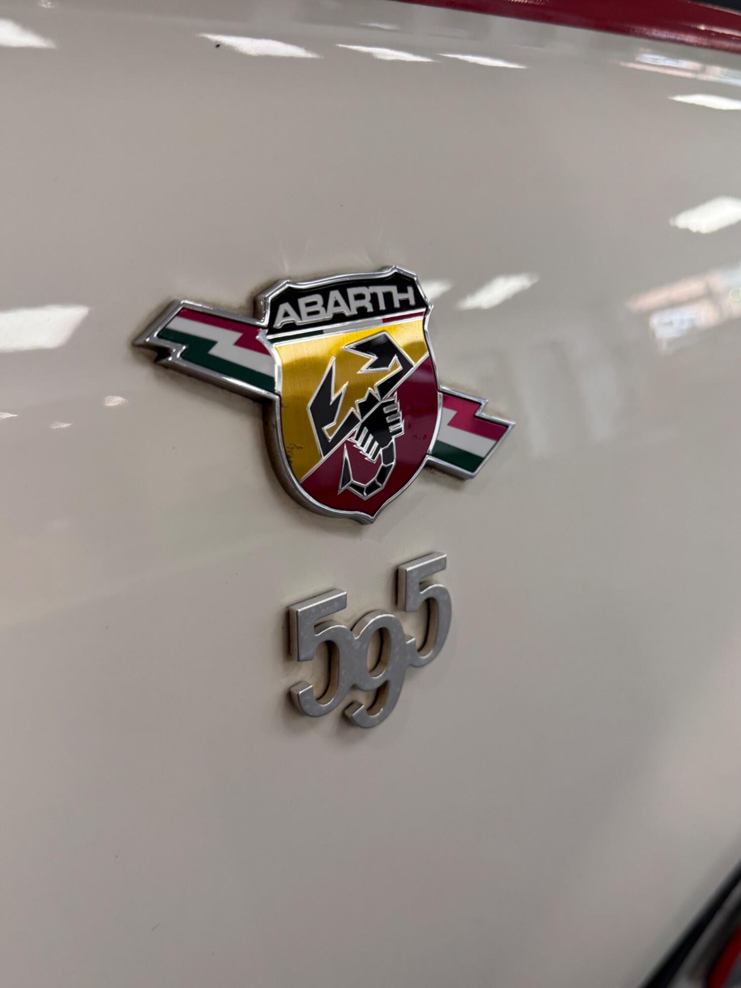 Used Abarth 595 2016 for sale - 76262965: Photo 11