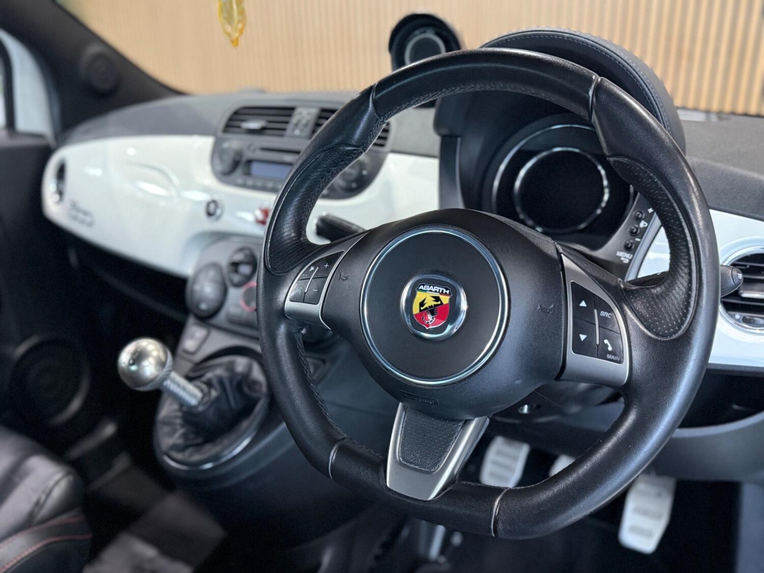 Used Abarth 595 2016 for sale - 76262965: Photo 18