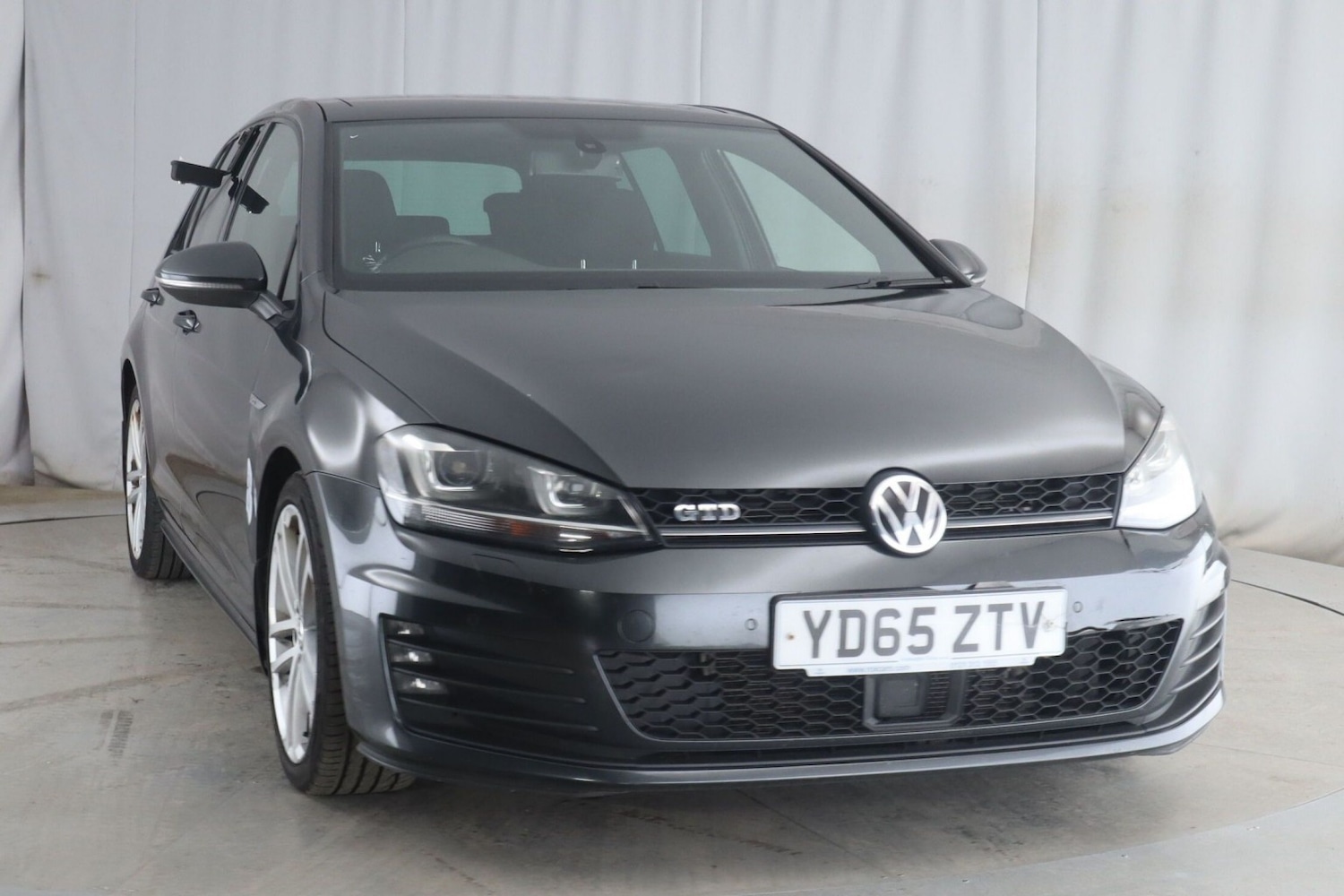 Used Volkswagen Golf 2015 for sale - 76391465: Photo 3