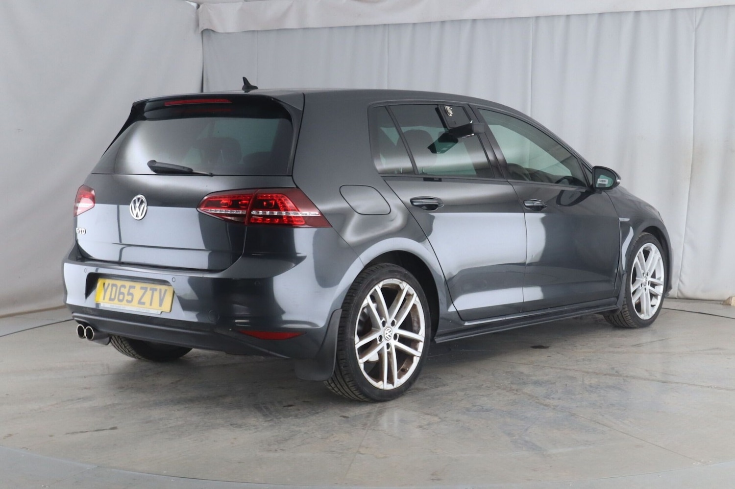 Used Volkswagen Golf 2015 for sale - 76391465: Photo 4