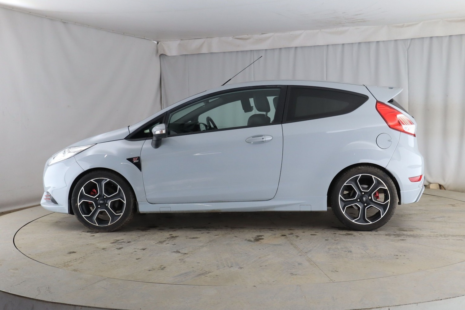 Used Ford Fiesta 2017 for sale - 77813121: Photo 6