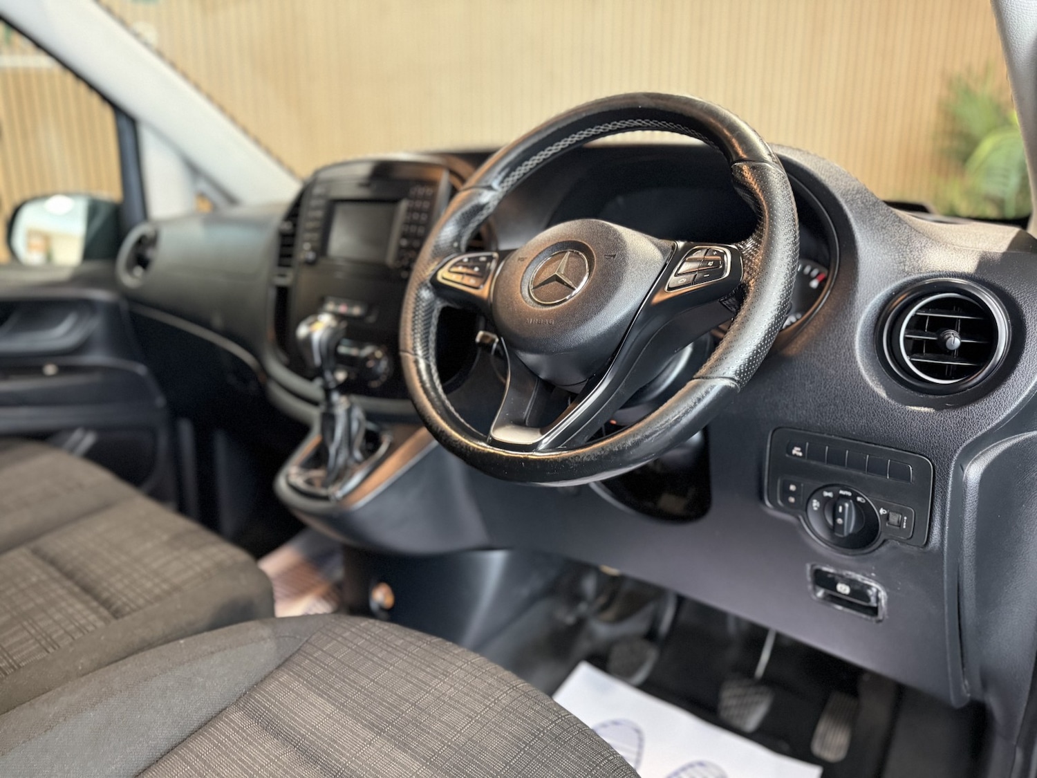 Used Mercedes-Benz Vito 2018 for sale - 77632380: Photo 12