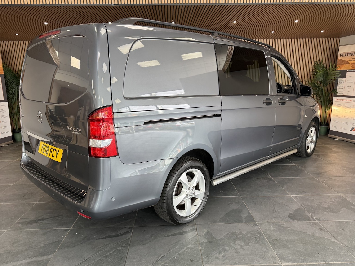 Used Mercedes-Benz Vito 2018 for sale - 77632380: Photo 6