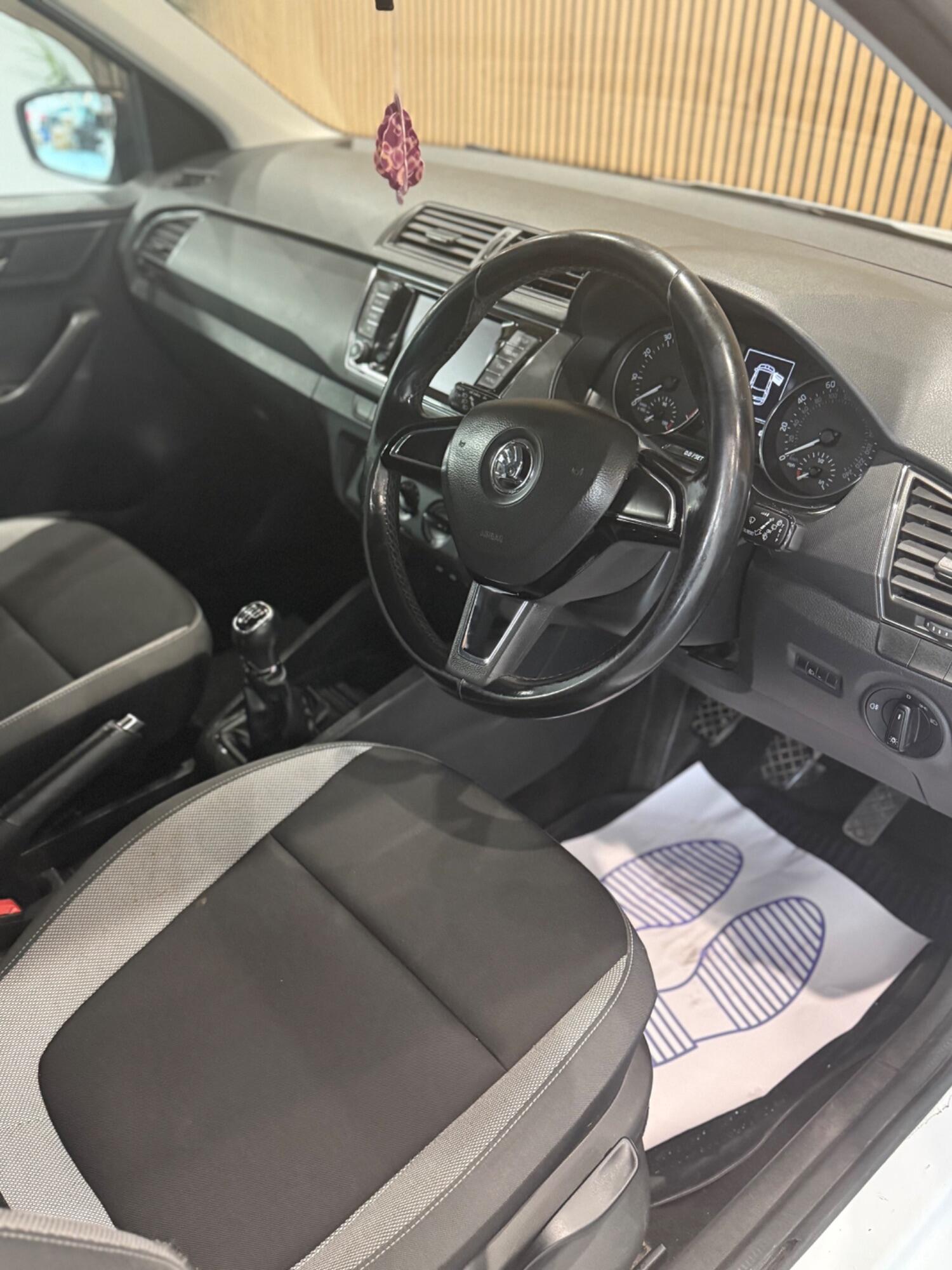 Used Skoda Fabia 2015 for sale - 76257658: Photo 16