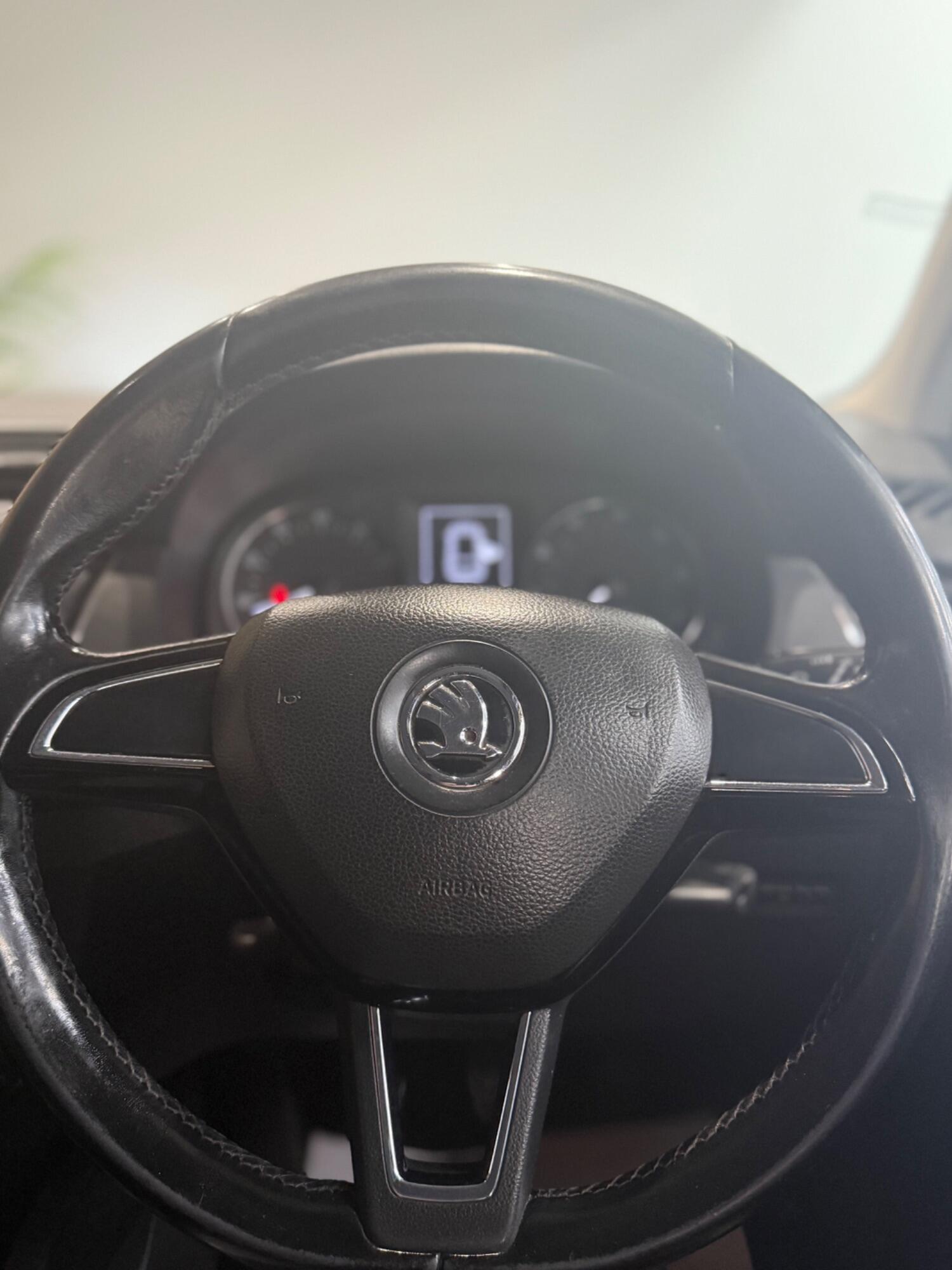 Used Skoda Fabia 2015 for sale - 76257658: Photo 17