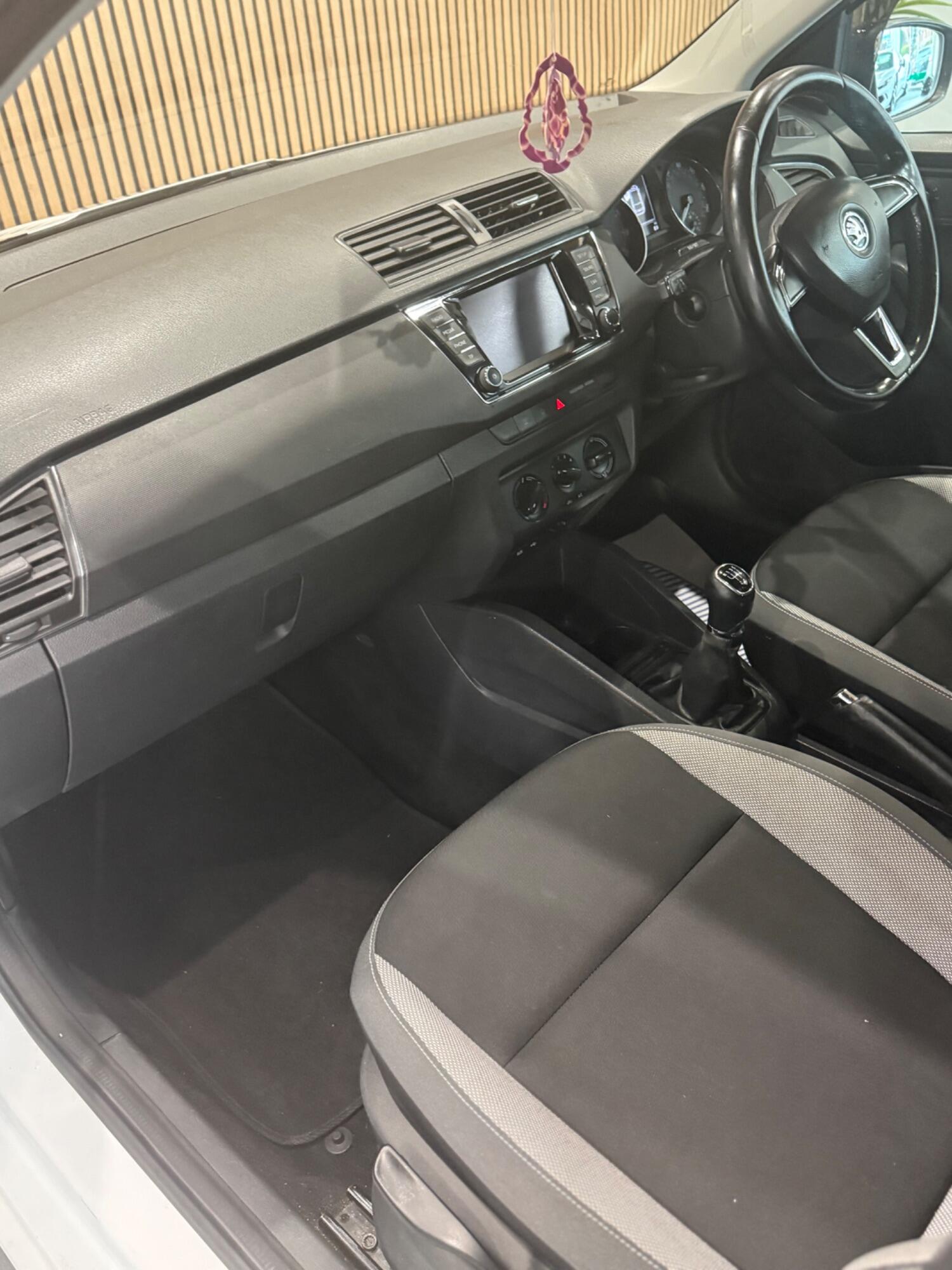 Used Skoda Fabia 2015 for sale - 76257658: Photo 22