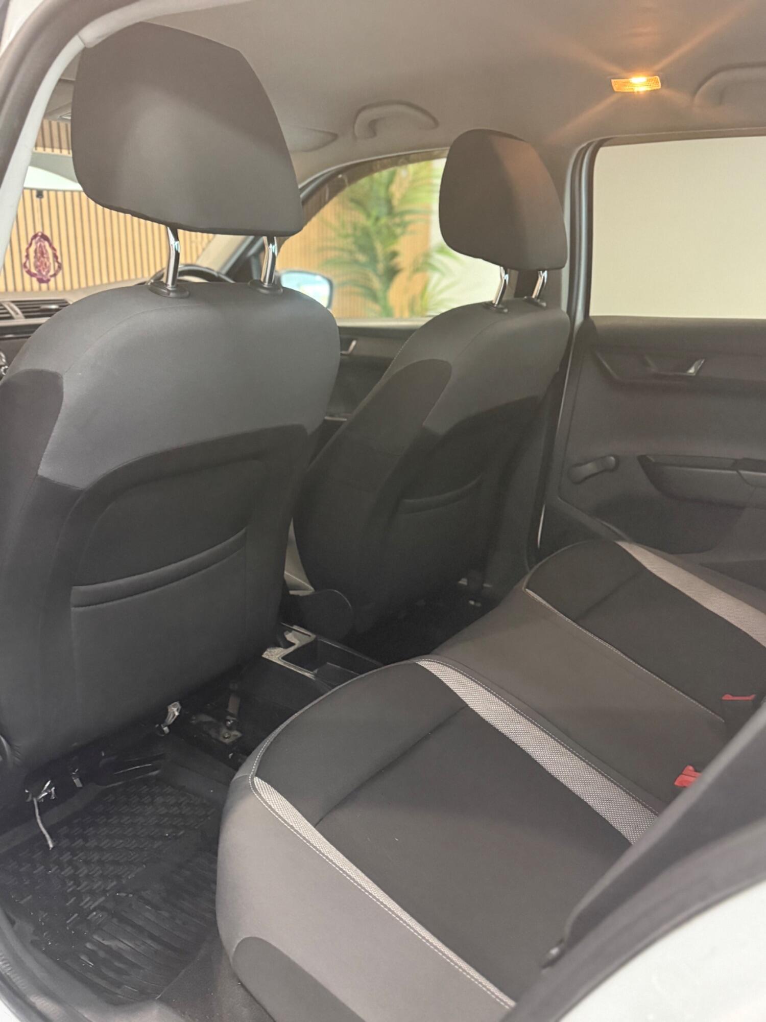 Used Skoda Fabia 2015 for sale - 76257658: Photo 25