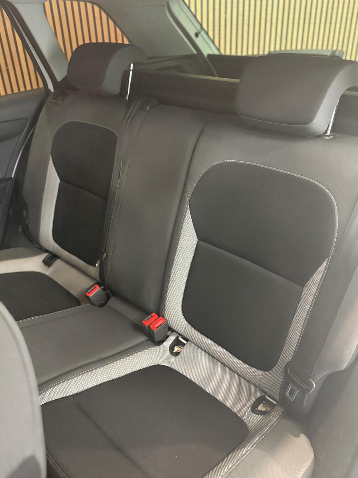 Used Skoda Fabia 2015 for sale - 76257658: Photo 27