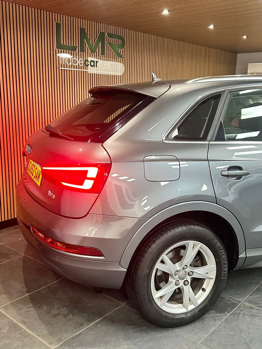 Used Audi Q3 2017 for sale - 77264362: Photo 12