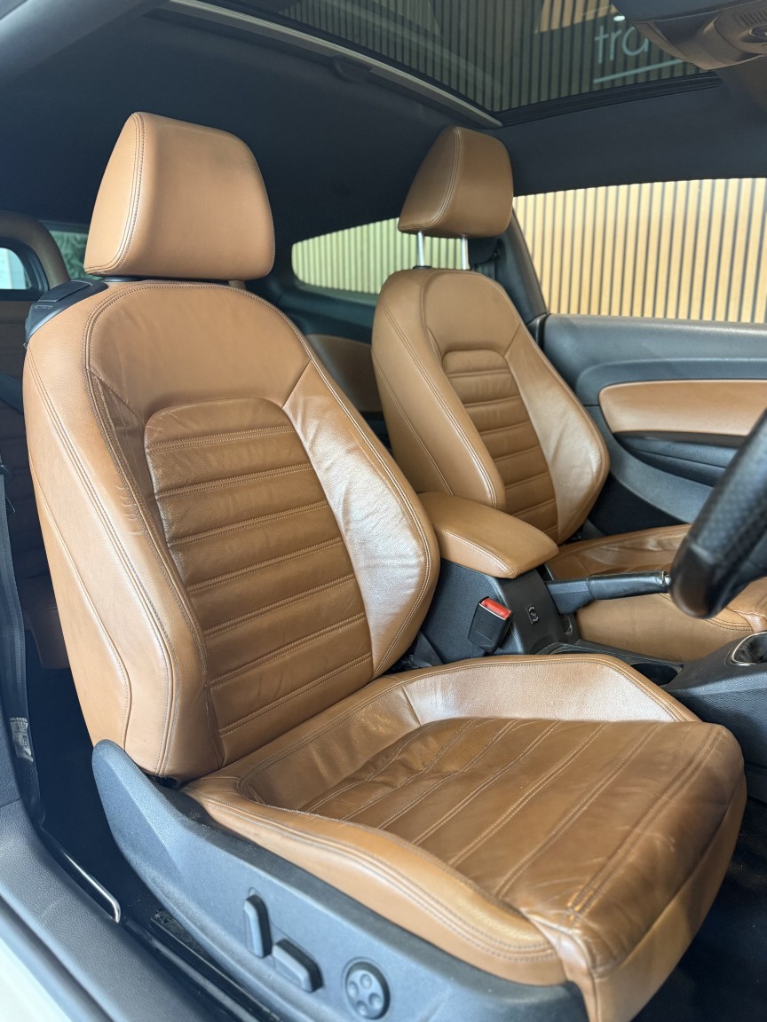 Used Volkswagen Scirocco 2009 for sale - 77749782: Photo 14