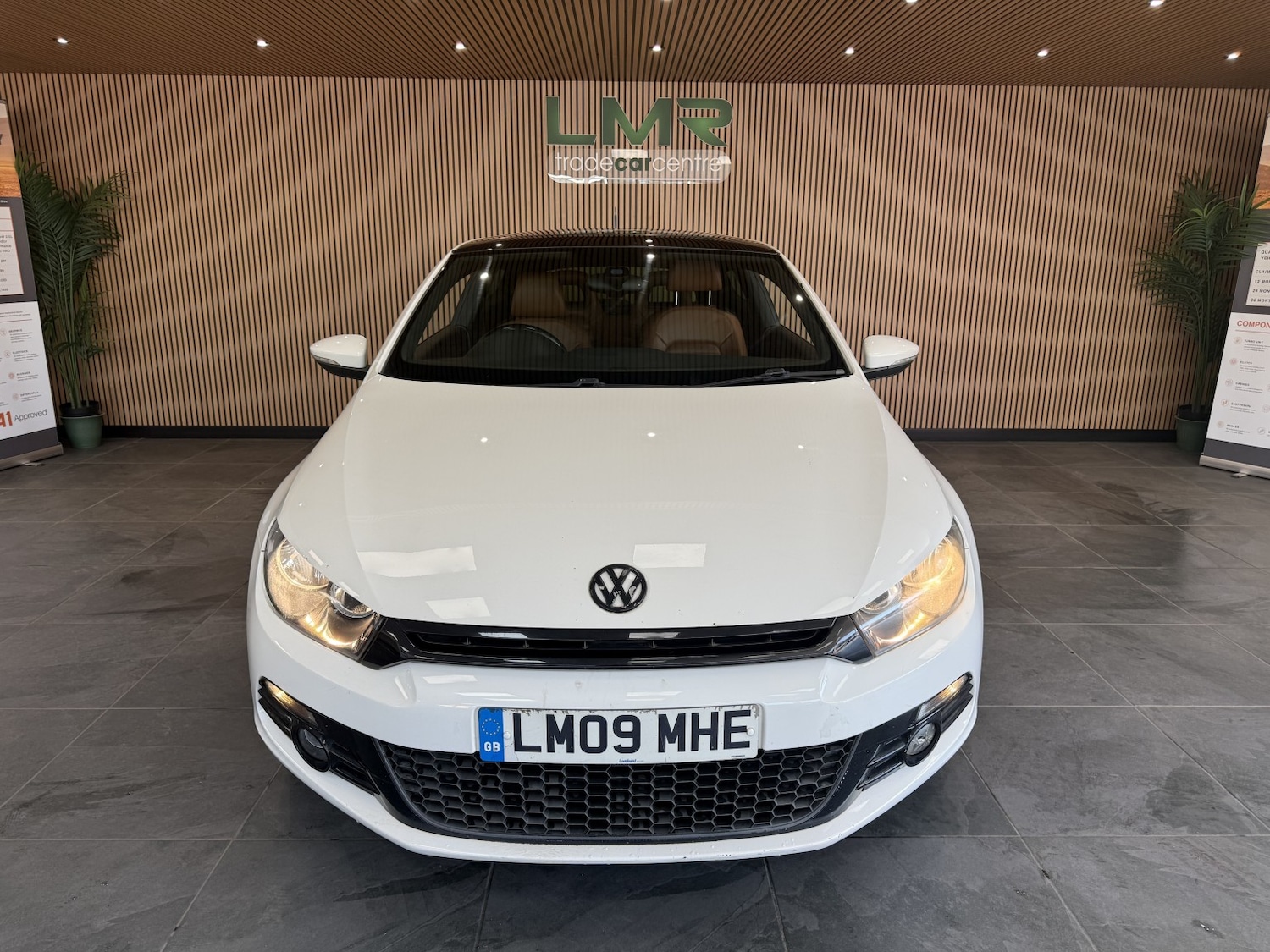 Used Volkswagen Scirocco 2009 for sale - 77749782: Photo 2