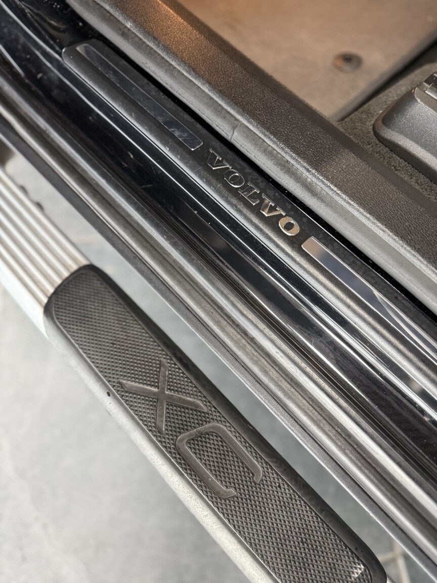 Used Volvo XC90 2010 for sale - 77584447: Photo 12