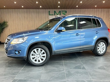 Volkswagen - Tiguan