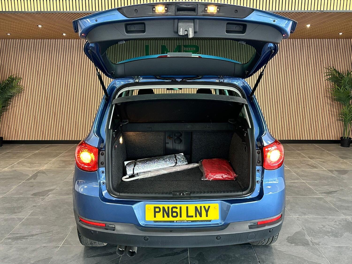 Vehicle 33