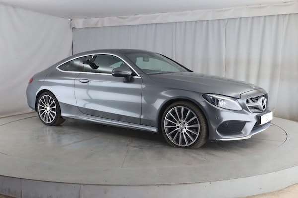 Used Mercedes-Benz C Class 2016 for sale - 76262960: Photo 1