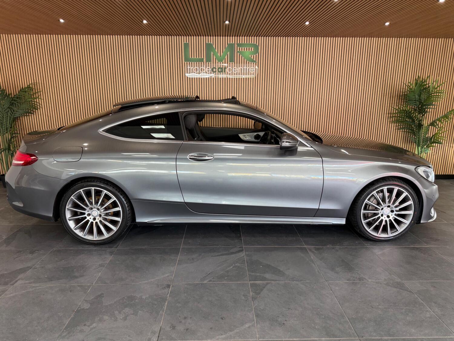 Used Mercedes-Benz C Class 2016 for sale - 76262960: Photo 5