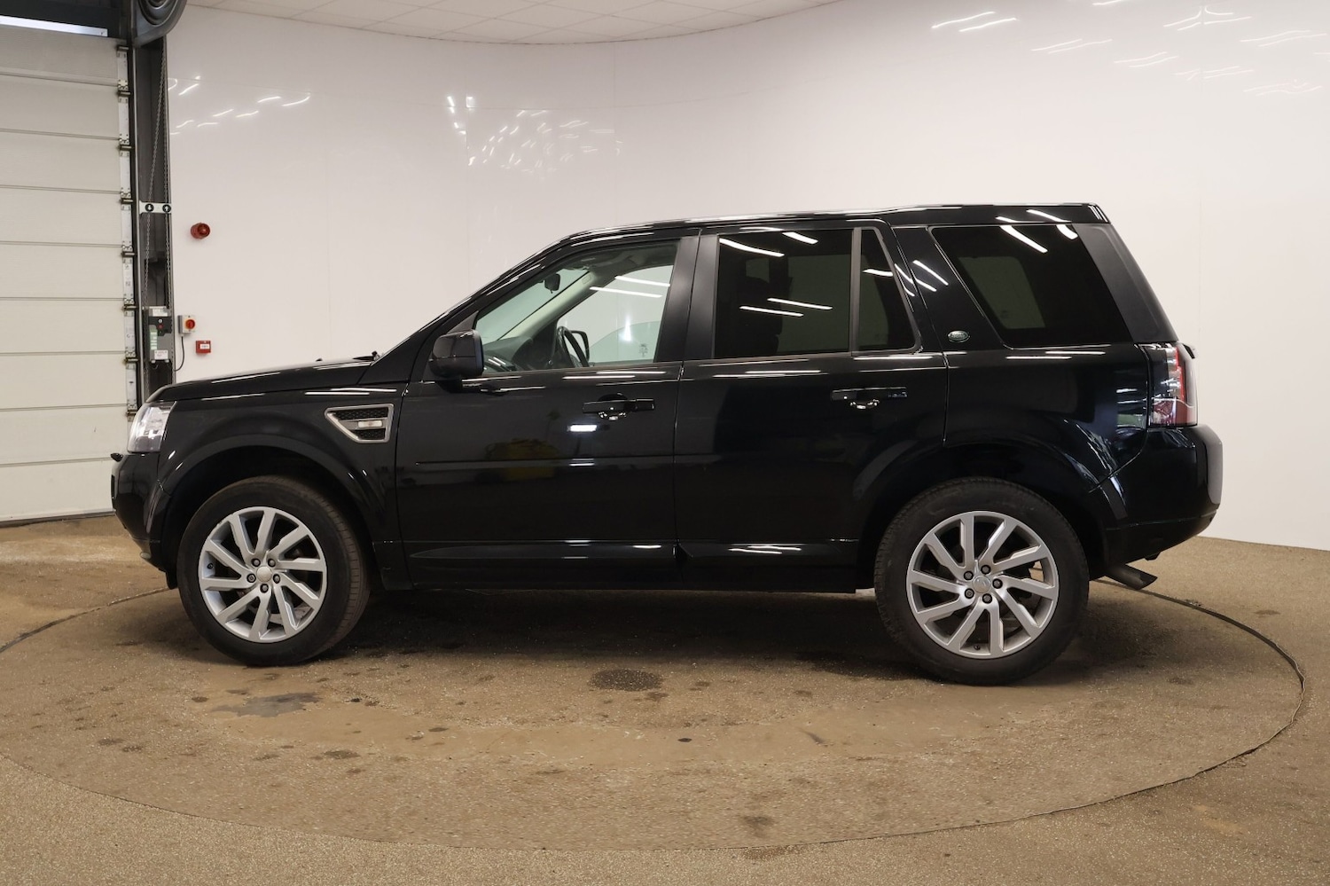 Used Land Rover Freelander 2 2014 for sale - 78183000: Photo 8