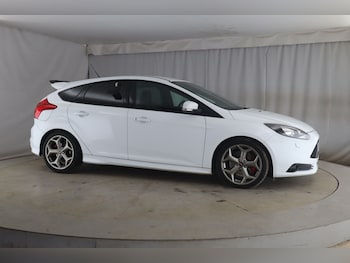Used Ford Focus 2014 for sale - 77643812: Photo