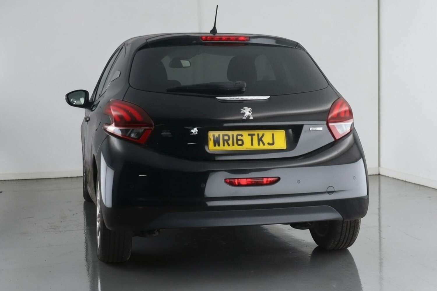 Used Peugeot 208 2016 for sale - 77729552: Photo 9
