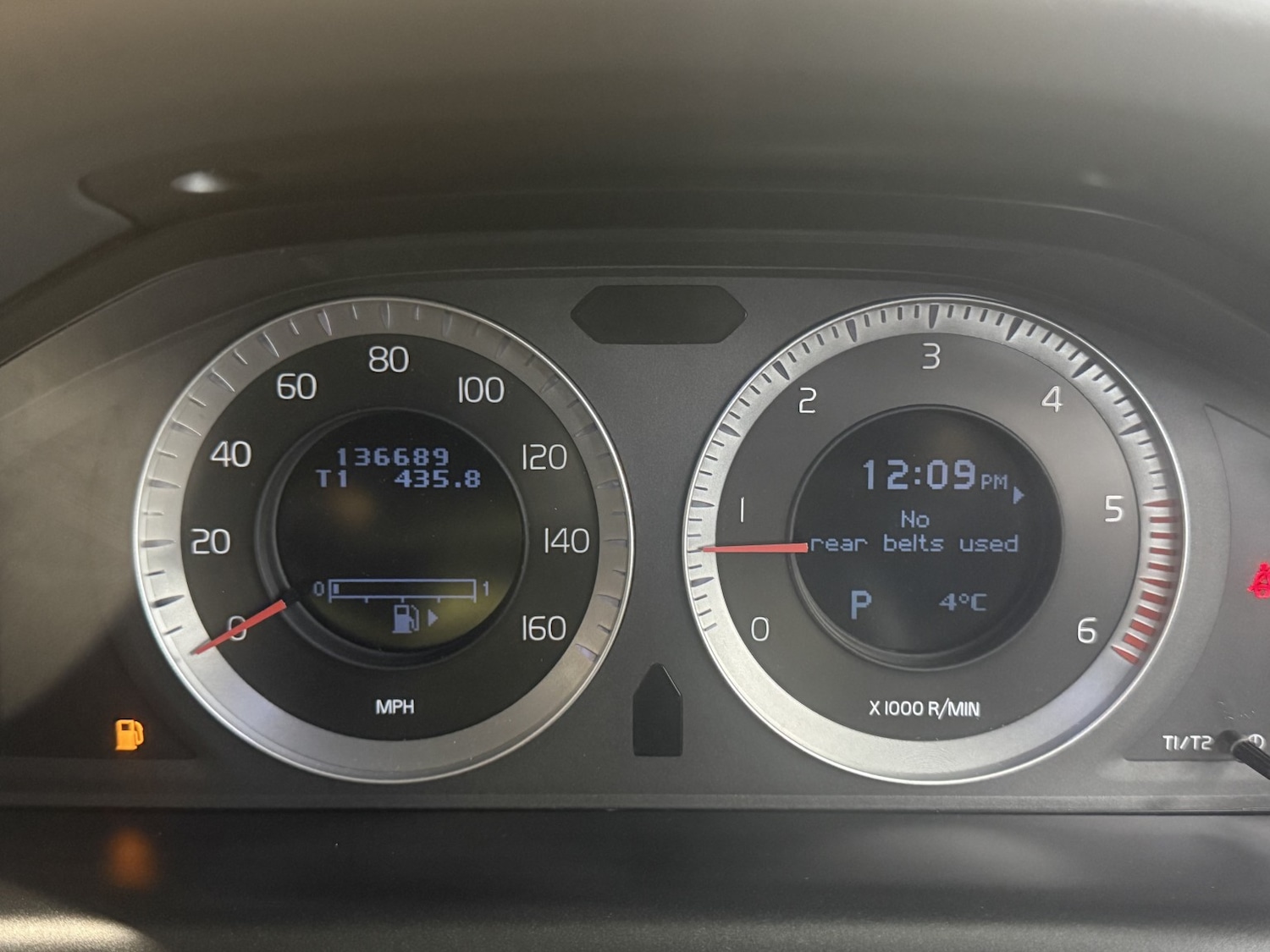 Used Volvo XC60 2010 for sale - 77548322: Photo 10