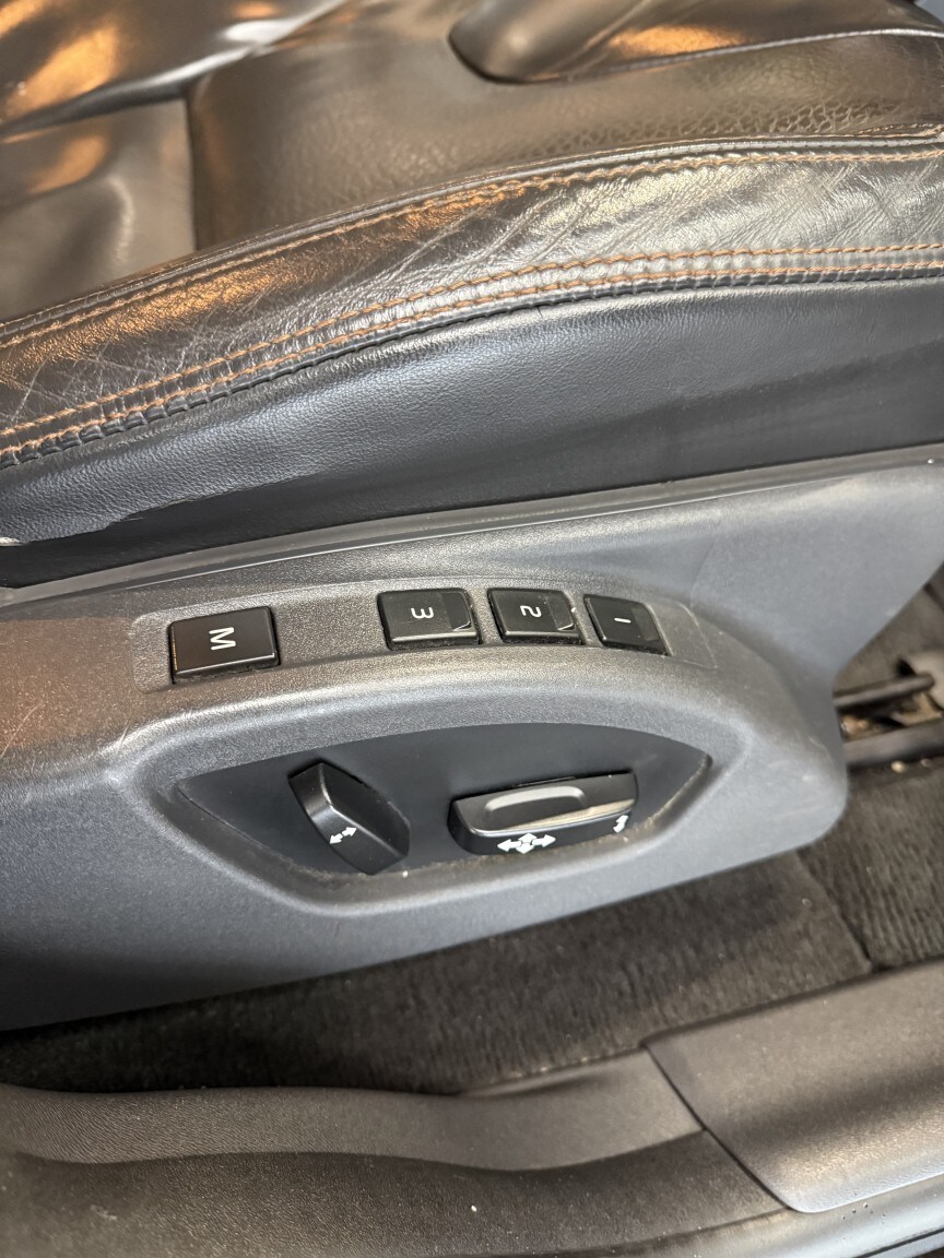 Used Volvo XC60 2010 for sale - 77548322: Photo 14