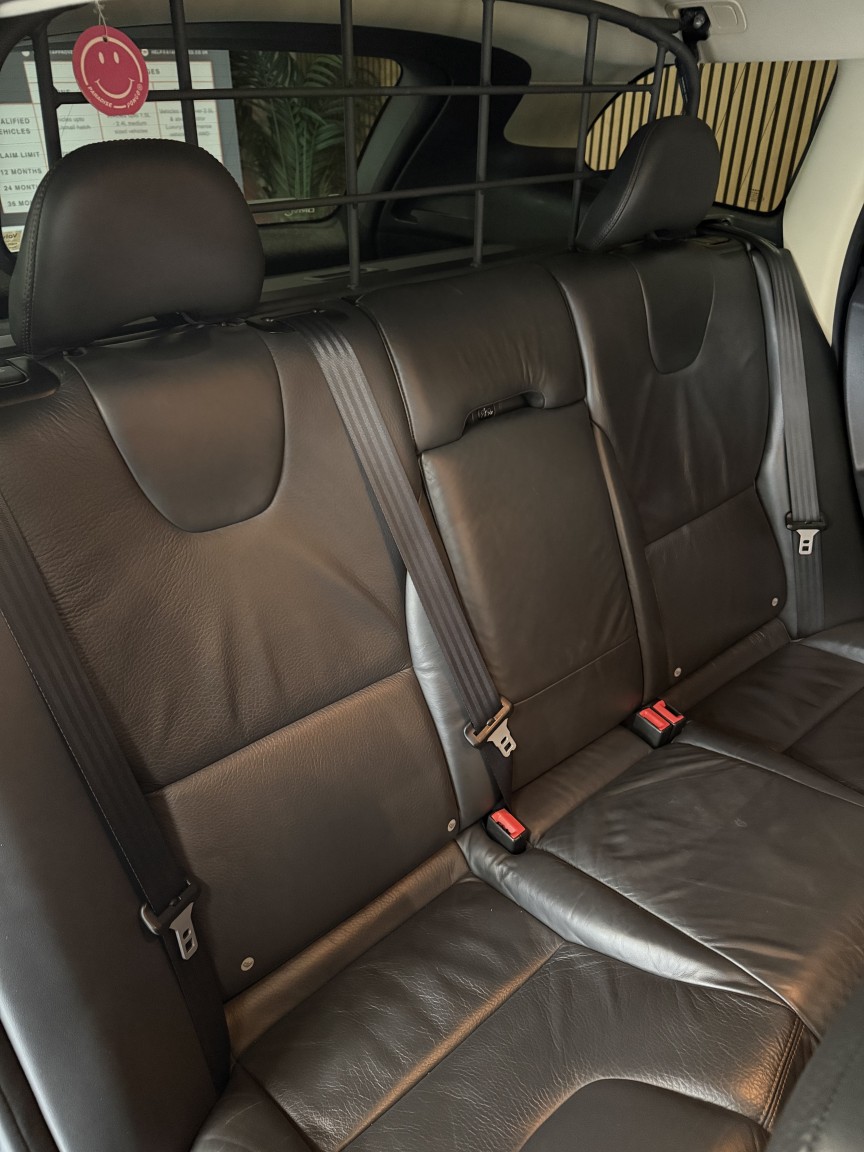 Used Volvo XC60 2010 for sale - 77548322: Photo 24