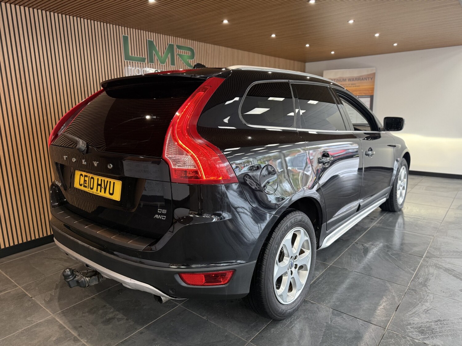 Used Volvo XC60 2010 for sale - 77548322: Photo 6