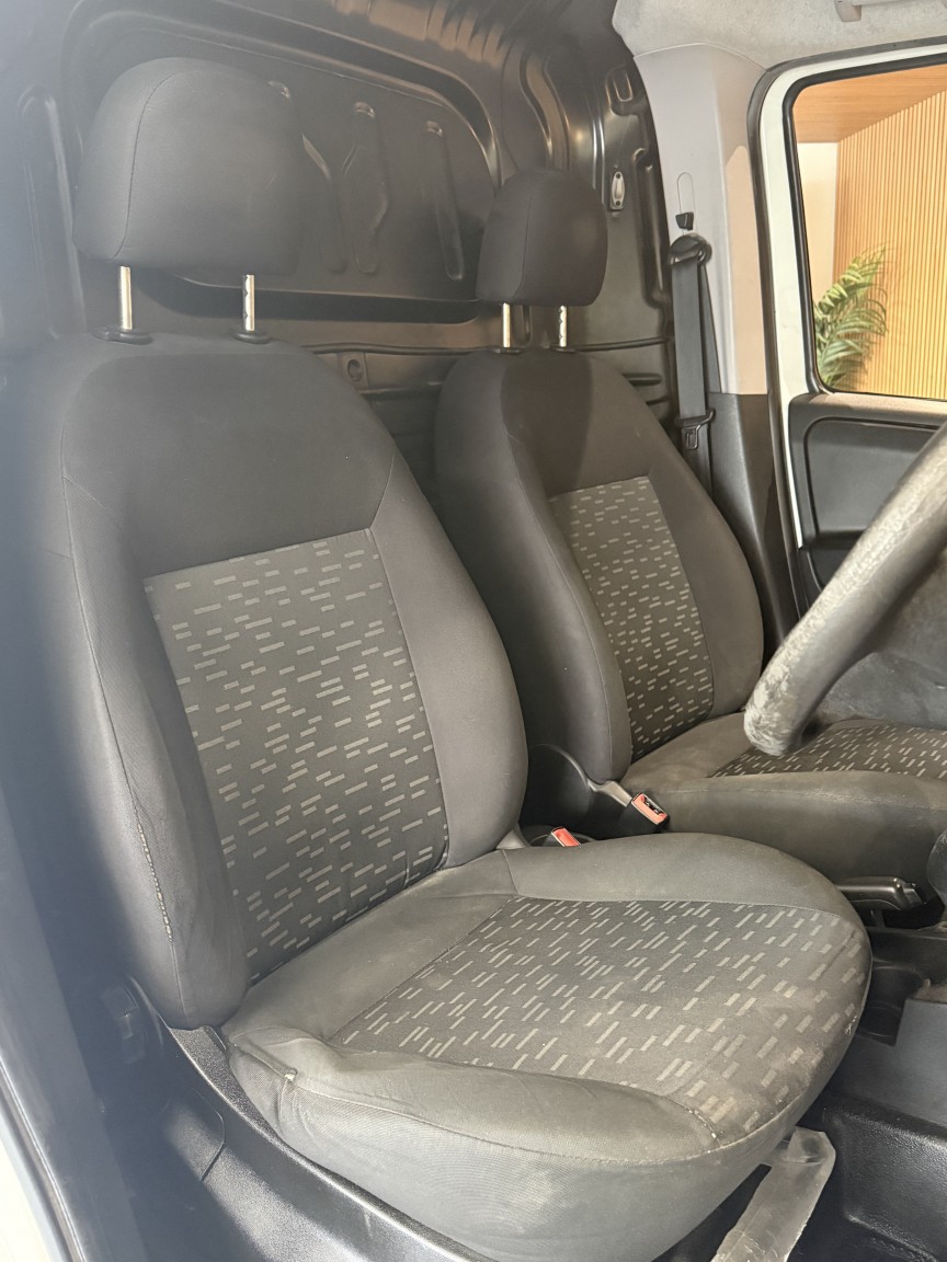 Used Vauxhall Combo 2015 for sale - 77595415: Photo 8