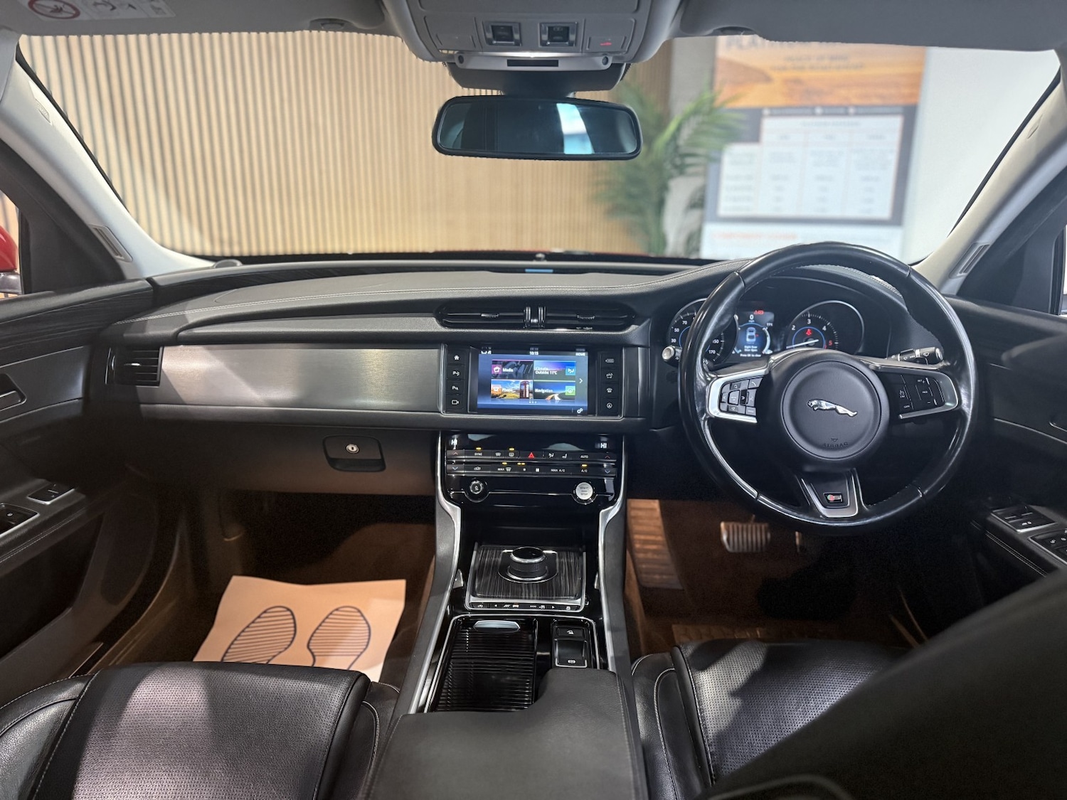 Used Jaguar XF 2016 for sale - 77643780: Photo 23