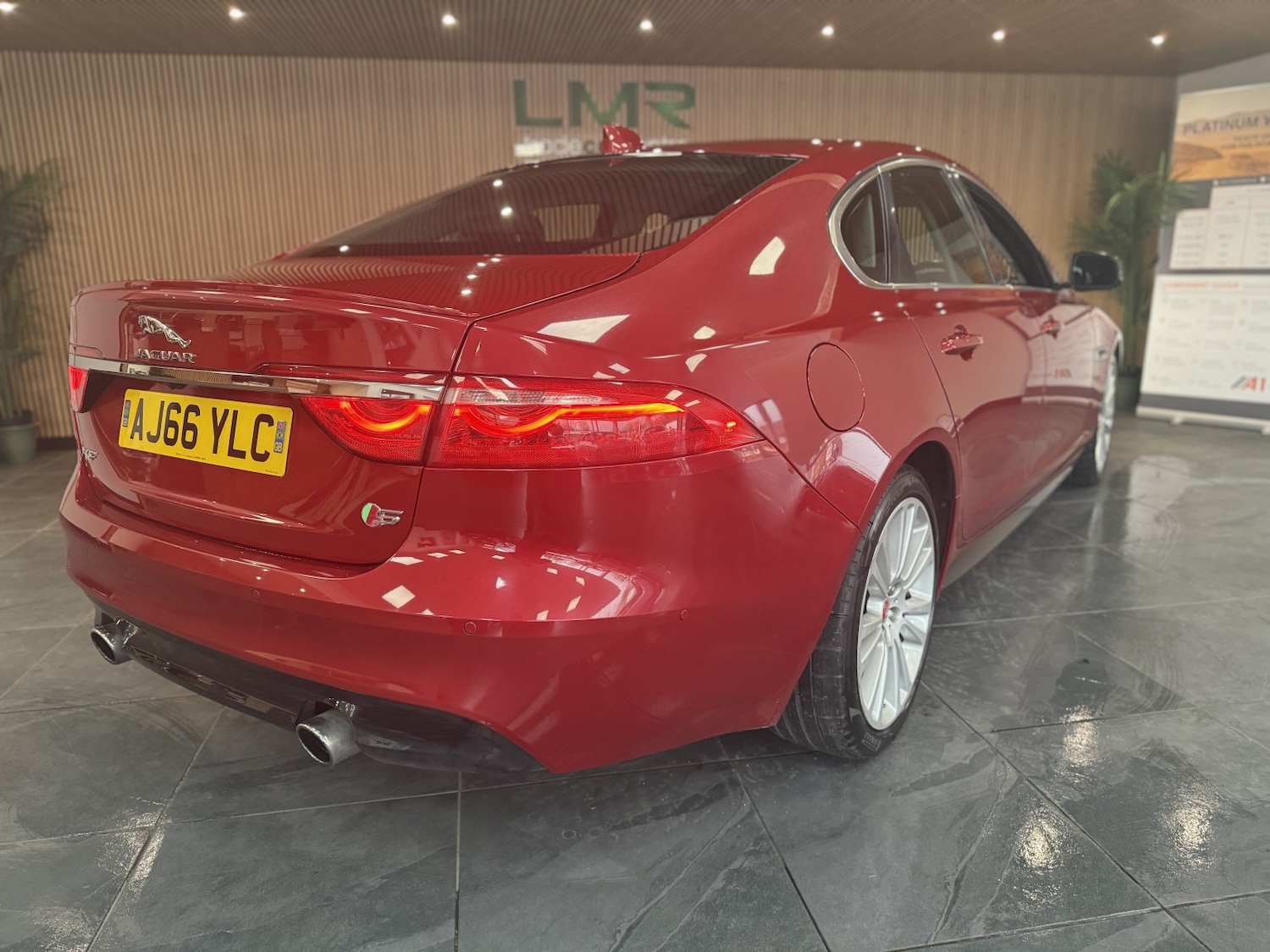 Used Jaguar XF 2016 for sale - 77643780: Photo 9