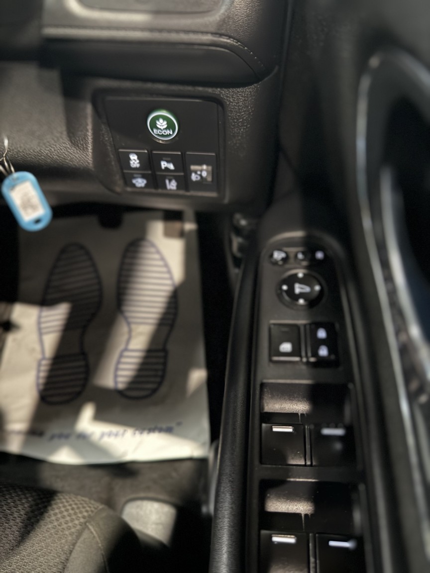 Used Honda HR-V 2017 for sale - 77721197: Photo 16