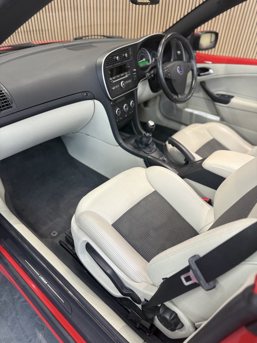 Used Saab 9-3 2009 for sale - 77377754: Photo 14