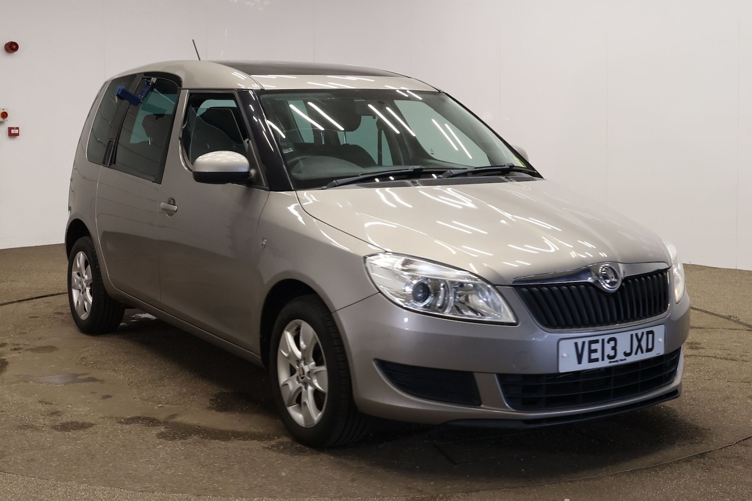 Used Skoda Roomster 2013 for sale - 78190616: Photo 4
