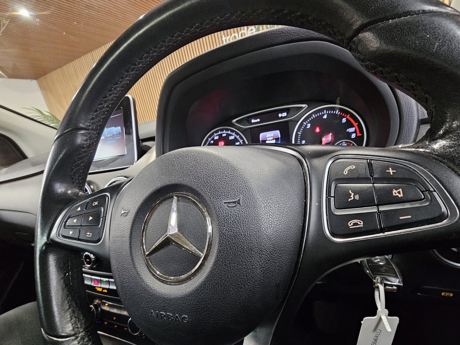 Used Mercedes-Benz B Class 2017 for sale - 76762175: Photo 22