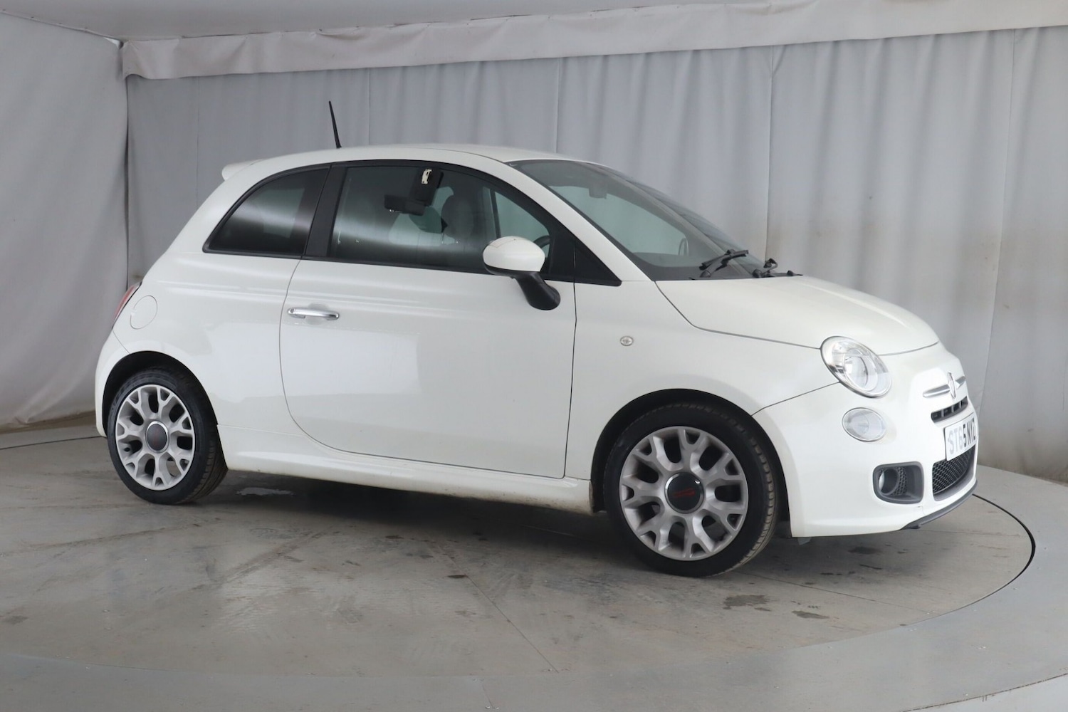 Used Fiat 500 2015 for sale - 76391490: Photo 4