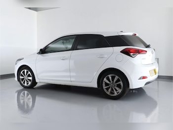 Used Hyundai i20 2015 for sale - 78770048: Photo