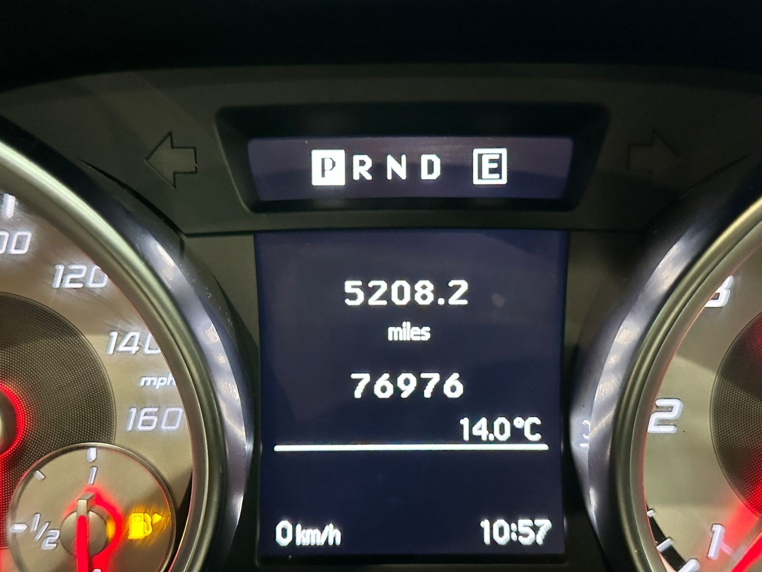 Used Mercedes-Benz SLK 2012 for sale - 77264344: Photo 19