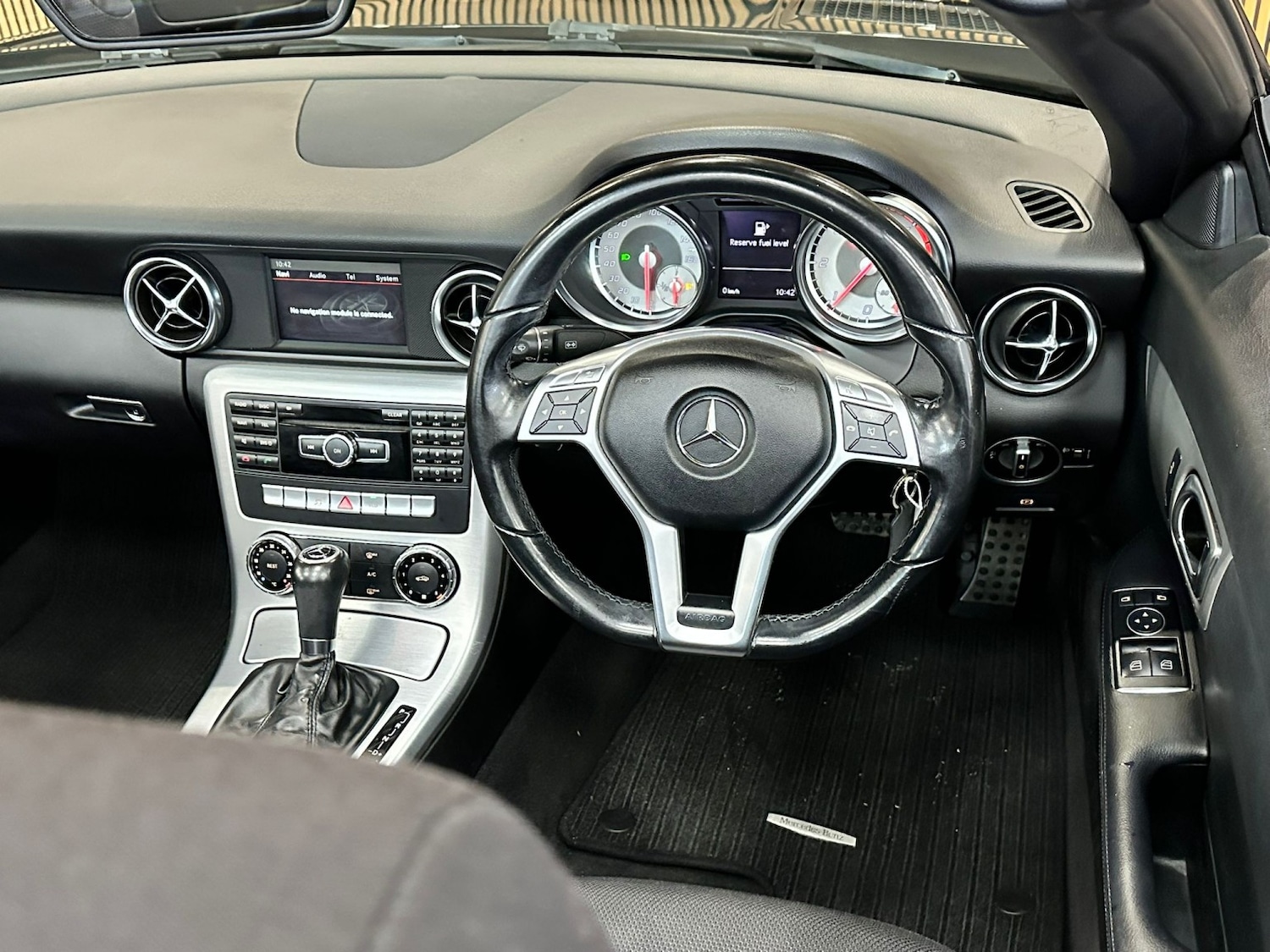 Used Mercedes-Benz SLK 2012 for sale - 77264344: Photo 22