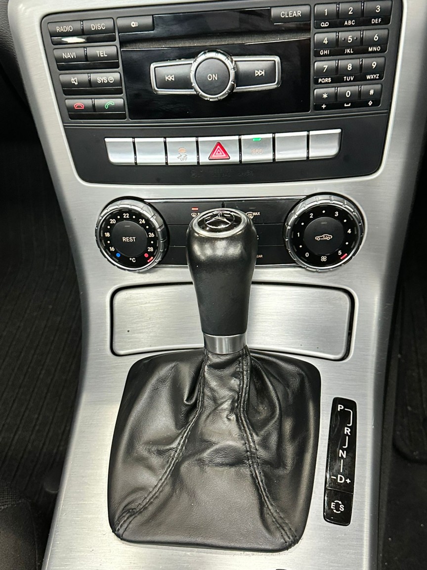 Used Mercedes-Benz SLK 2012 for sale - 77264344: Photo 25