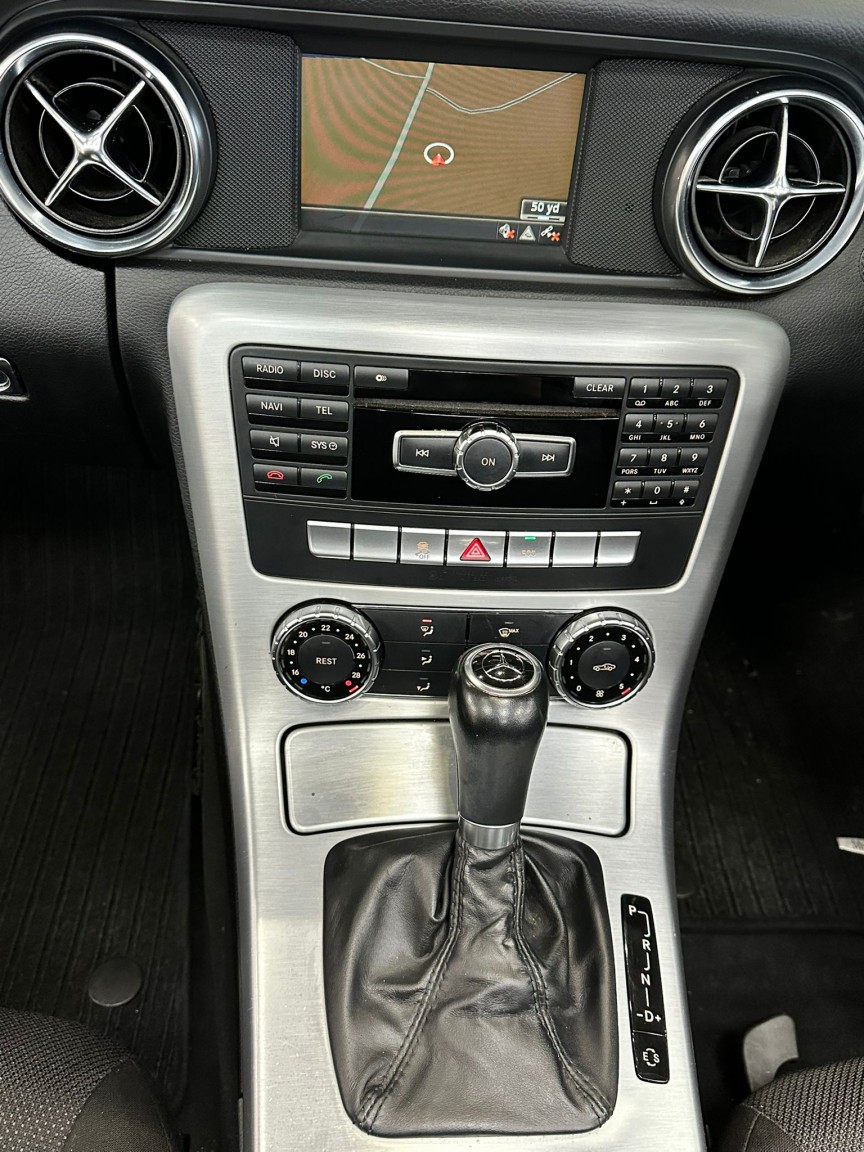 Used Mercedes-Benz SLK 2012 for sale - 77264344: Photo 28