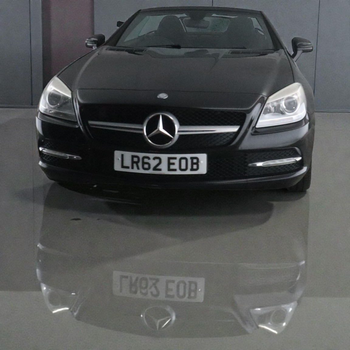 Used Mercedes-Benz SLK 2012 for sale - 77264344: Photo 3