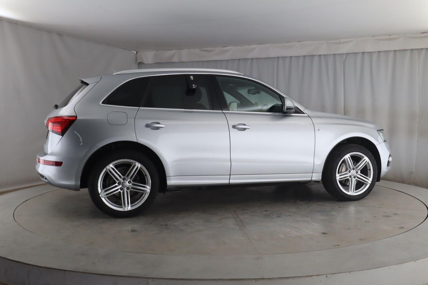 Used Audi Q5 2015 for sale - 76107324: Photo 5